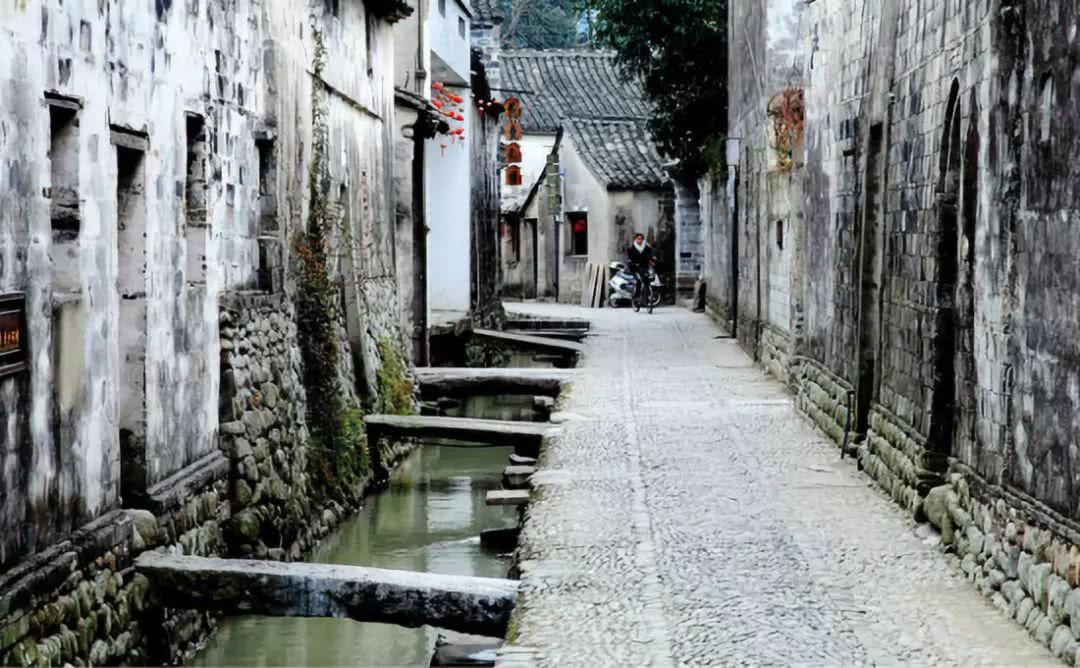 小汽车的太空梦